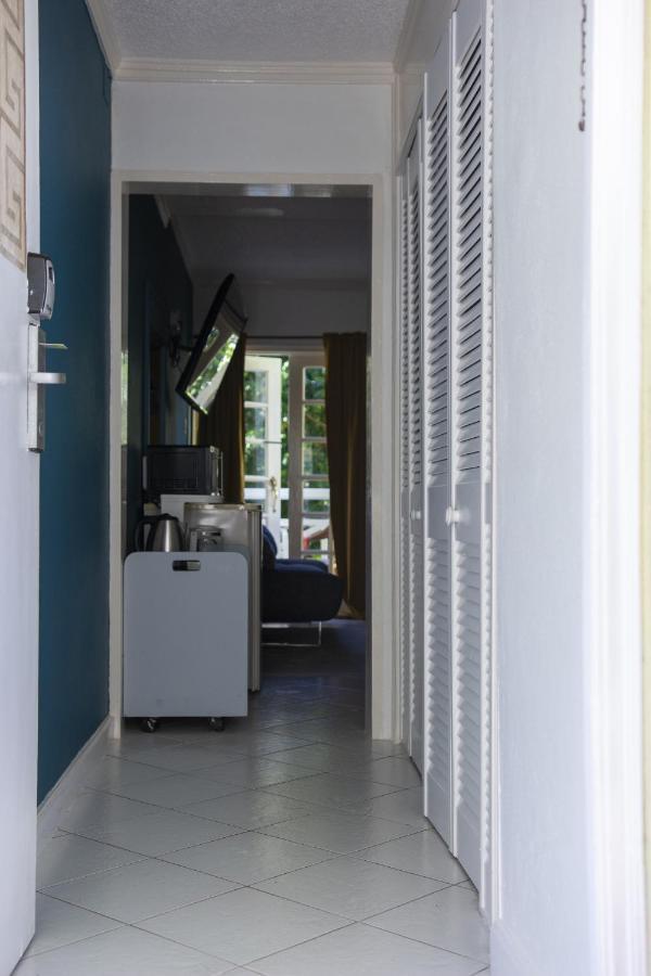E 20 Mystic Ridge Ocho Rios Apartment Exterior photo
