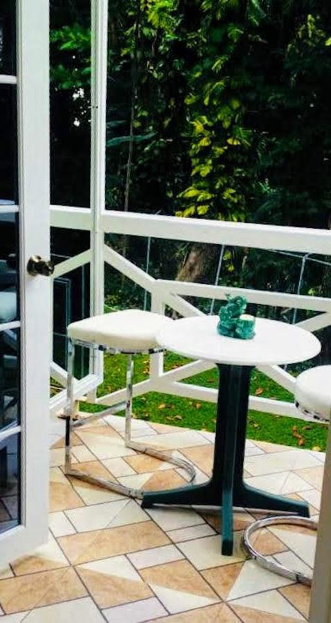 E 20 Mystic Ridge Ocho Rios Apartment Exterior photo